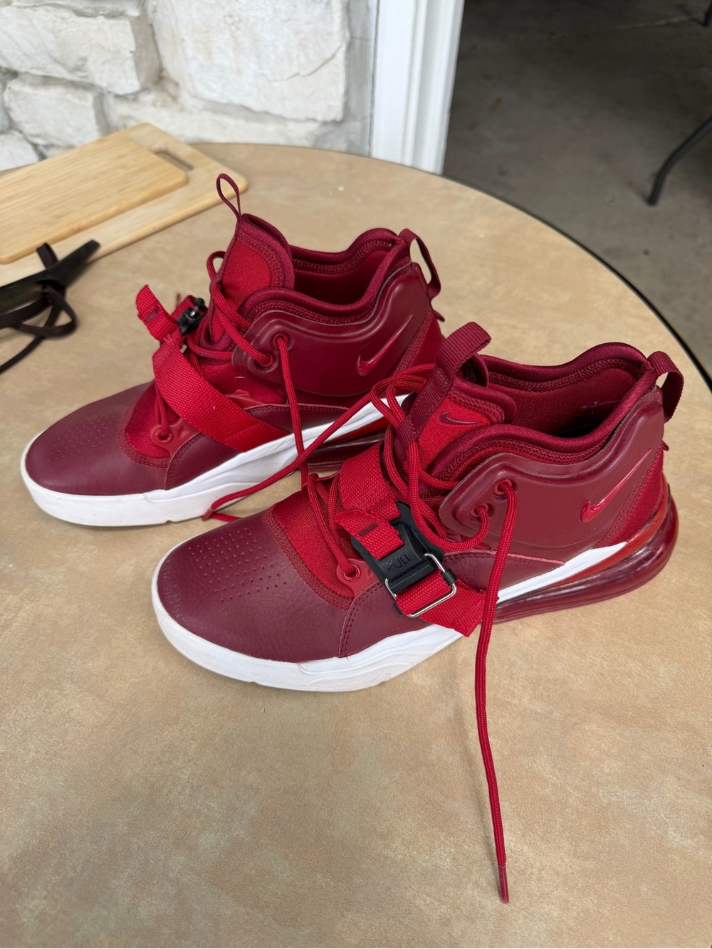Nike Air Force 270 Kids Burgundy/Red High-Top Sneakers with White Sole Y7